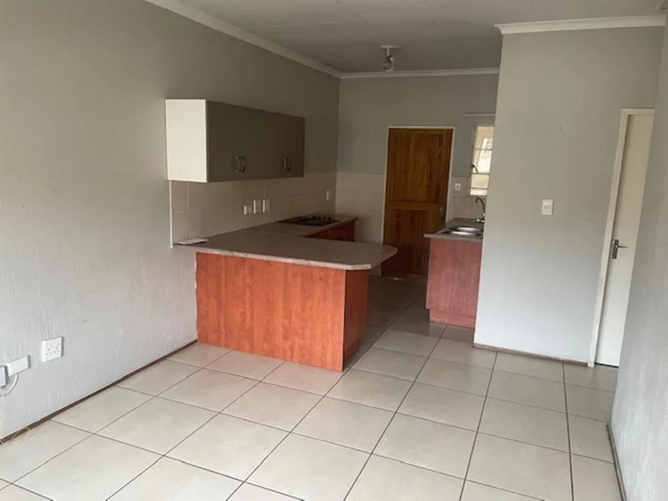 2 Bedroom Townhouse to rent in Elspark