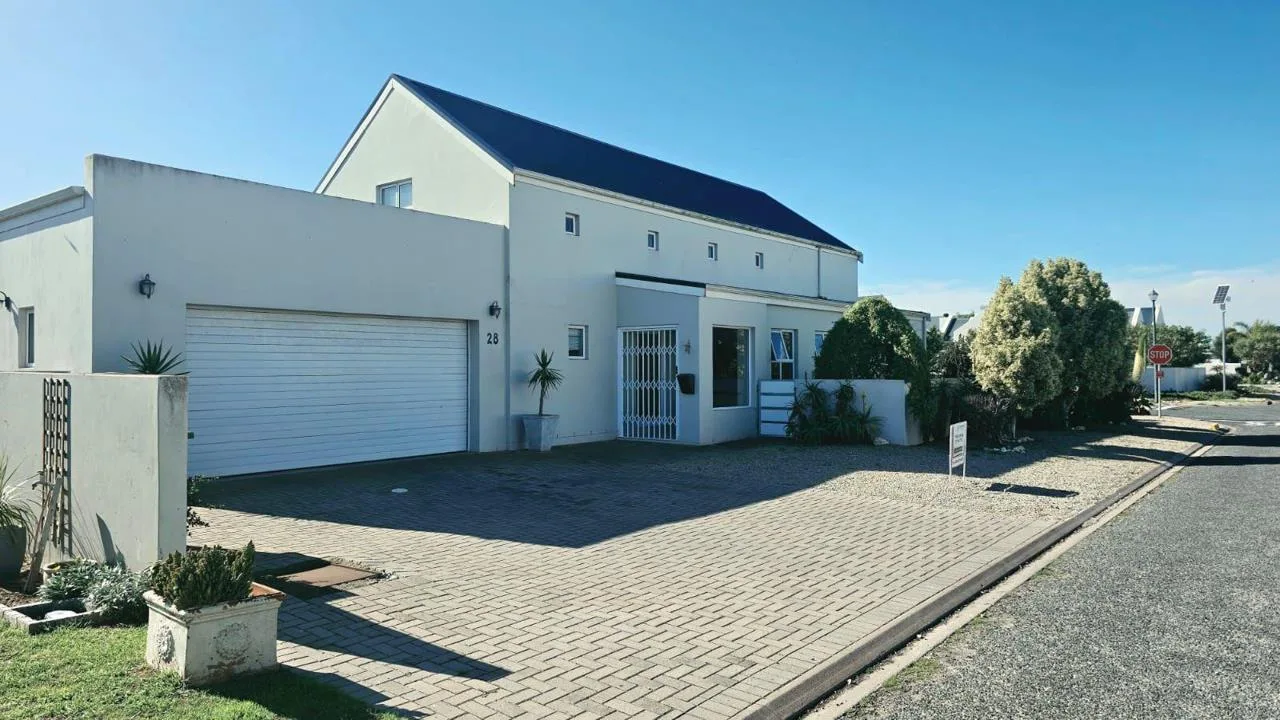 3 Bedroom House to rent in Laguna Sands