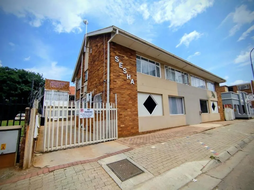 2 Bedroom Apartment / flat for sale in Potchefstroom Central