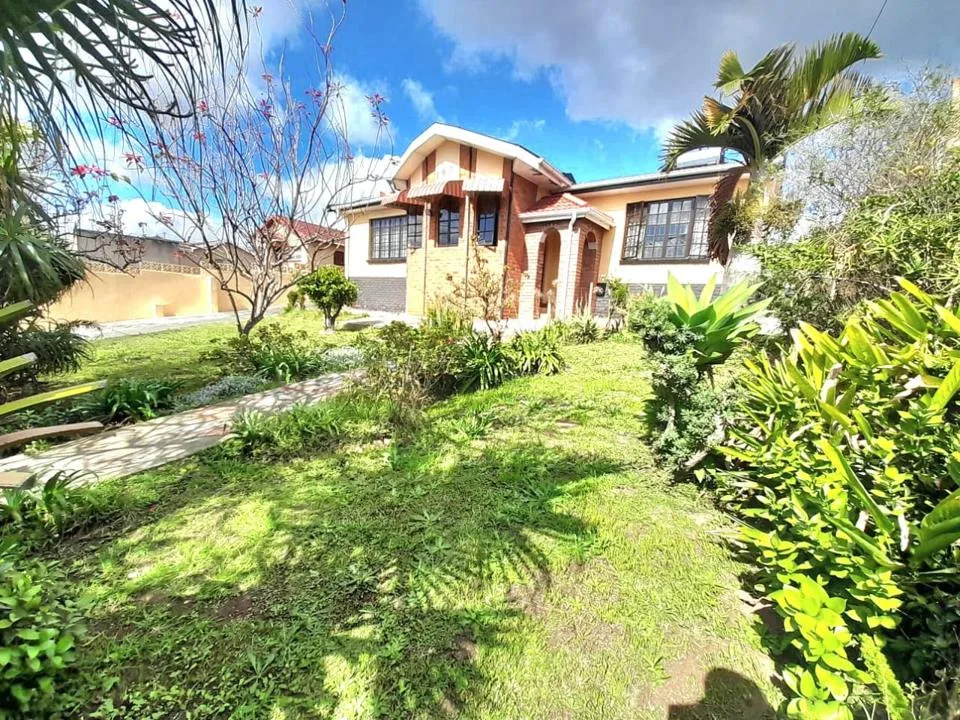 3 Bedroom House for sale in Mdantsane Nu 17