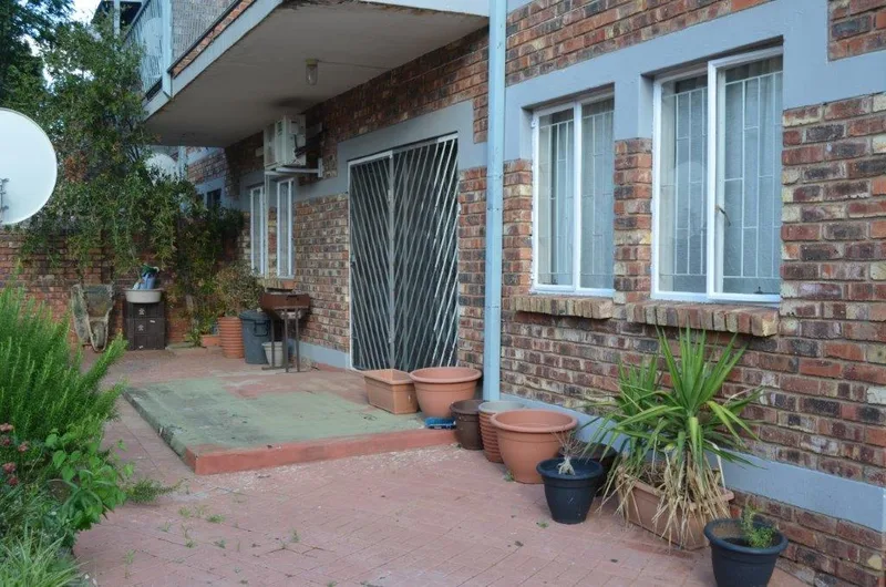 2 Bedroom Apartment / flat for sale in Navalsig
