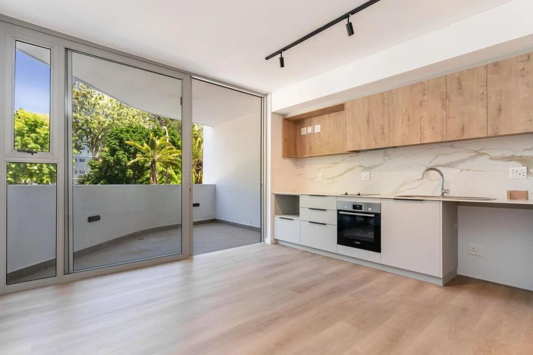 0.5 Bedroom Apartment / flat to rent in Claremont Upper