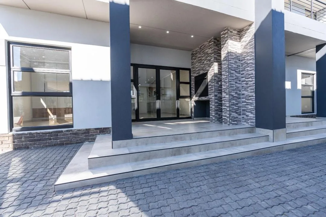 2 Bedroom Townhouse for sale in Secunda
