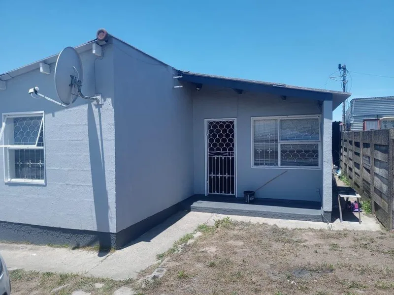 3 Bedroom House for sale in Buffalo Flats