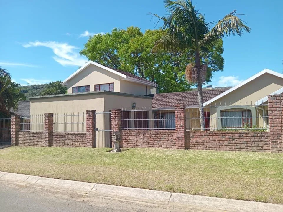 3 Bedroom House for sale in Dorchester Heights