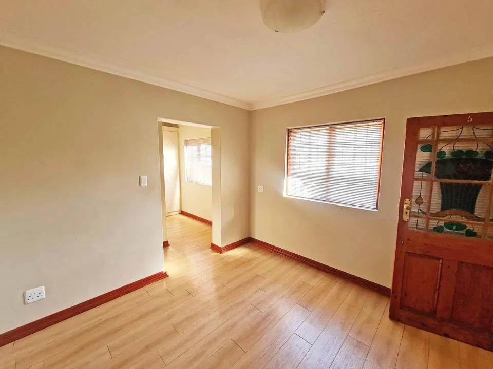 1 Bedroom House to rent in Muckleneuk