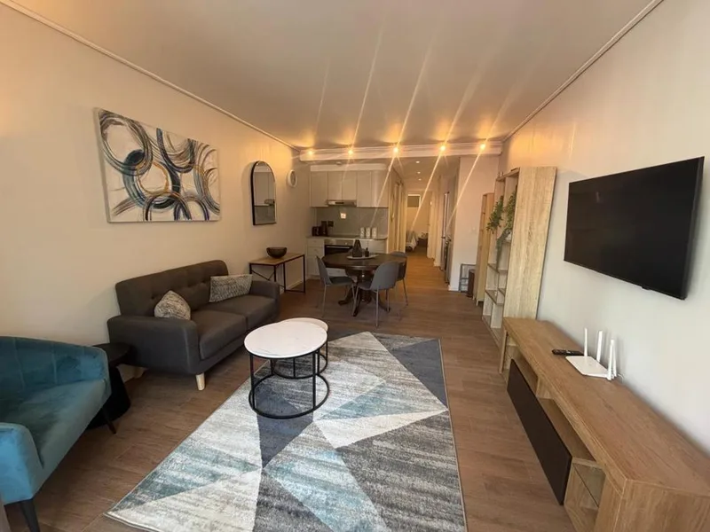 1 Bedroom Apartment / flat to rent in Sea Point
