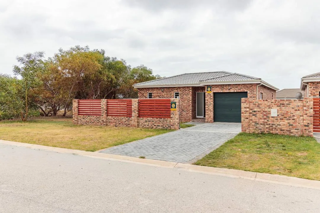 3 Bedroom House for sale in Fairview