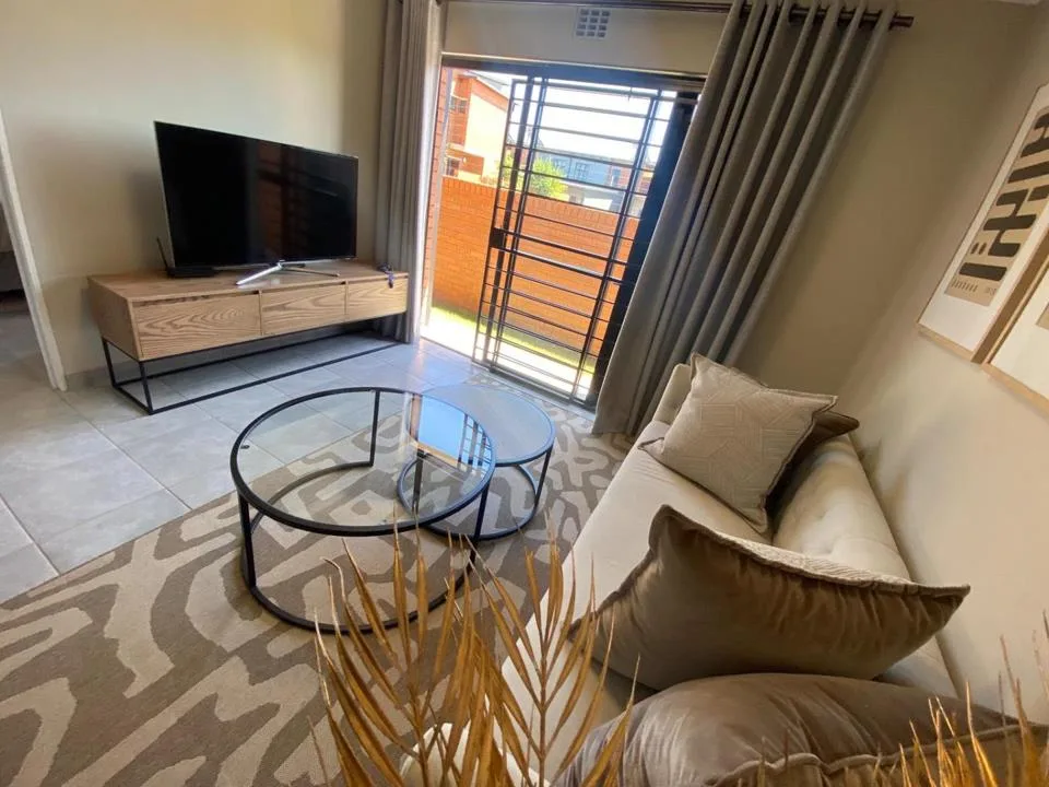 2 Bedroom Apartment / flat to rent in Montana