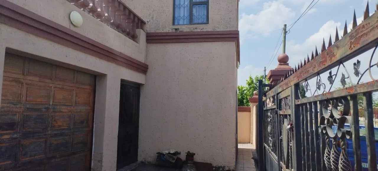 5 Bedroom House for sale in Zamdela