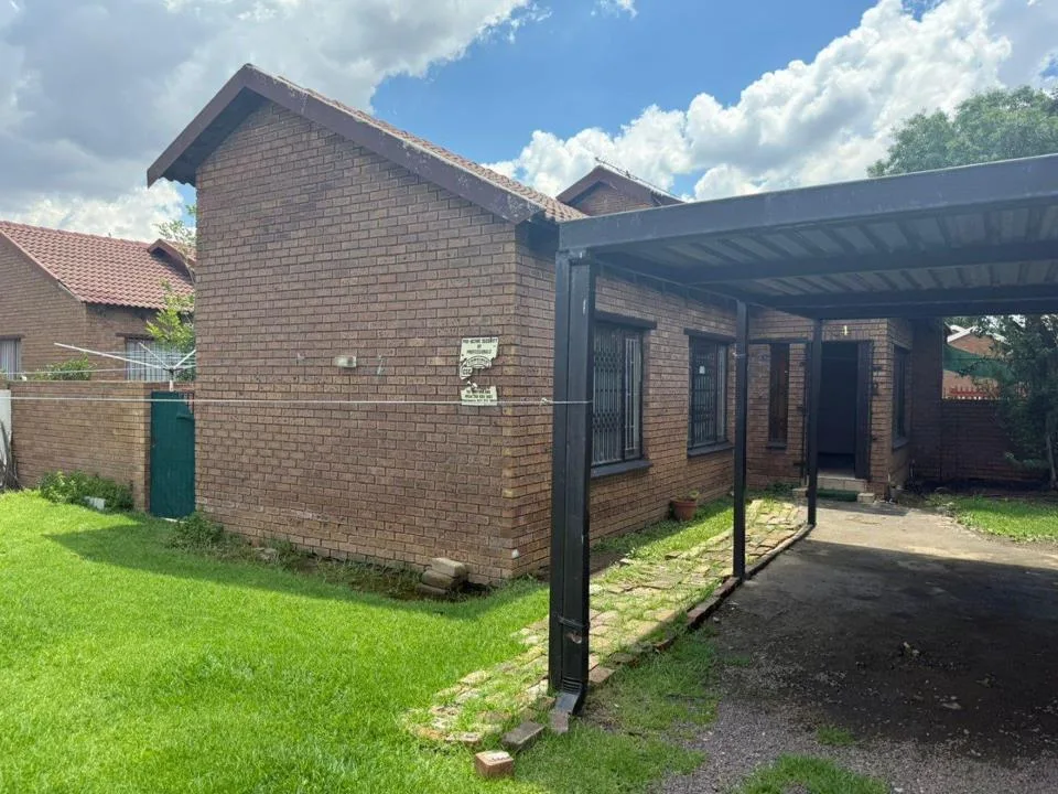 2 Bedroom Townhouse to rent in Witbank Ext 5