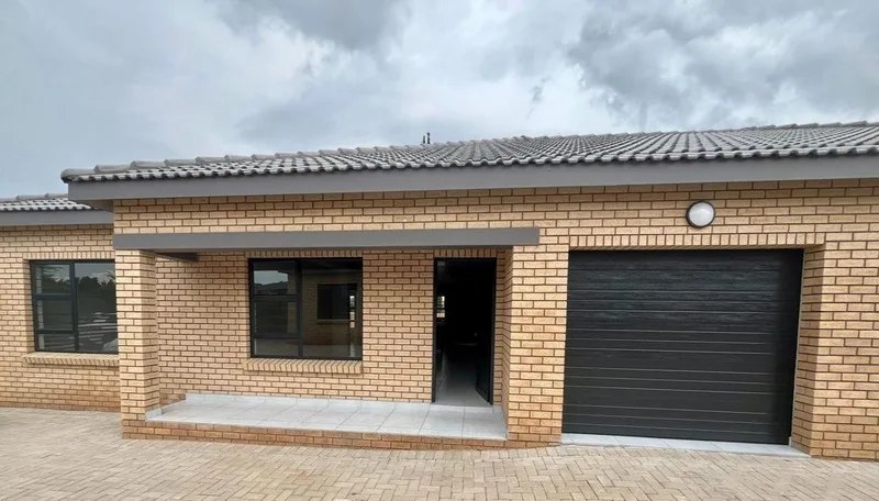 2 Bedroom Townhouse to rent in Flamwood