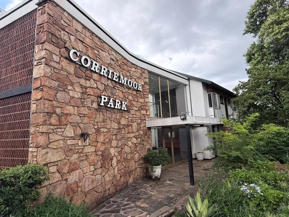 2 Bedroom Apartment / flat to rent in Northcliff