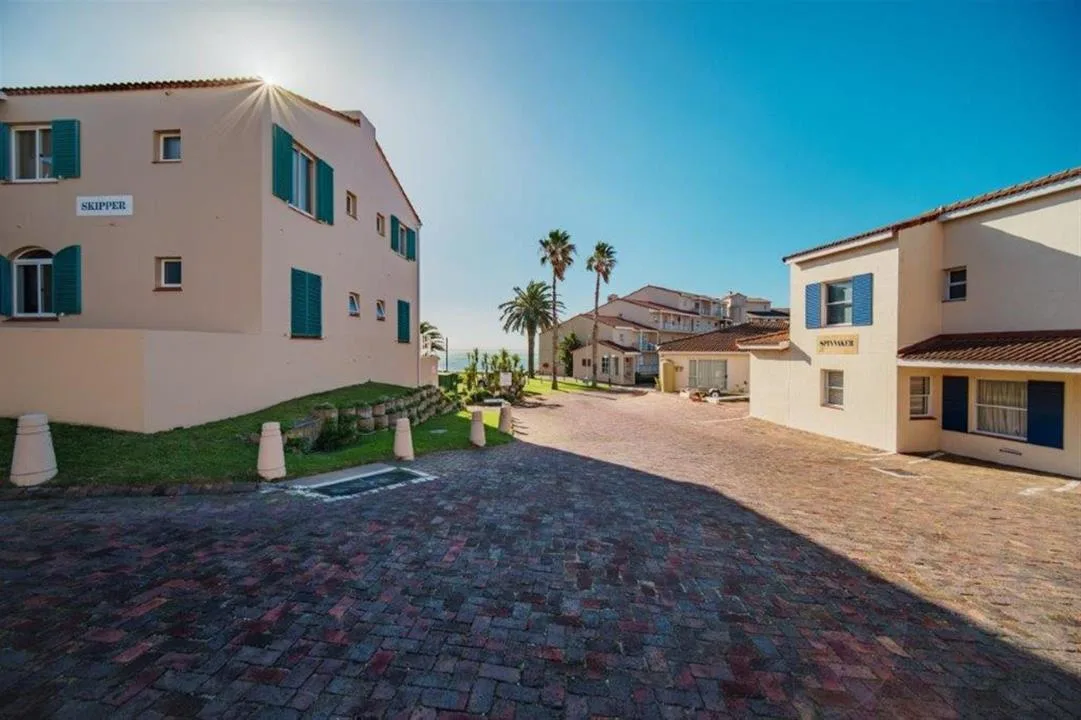 2 Bedroom Apartment / flat for sale in Port St Francis
