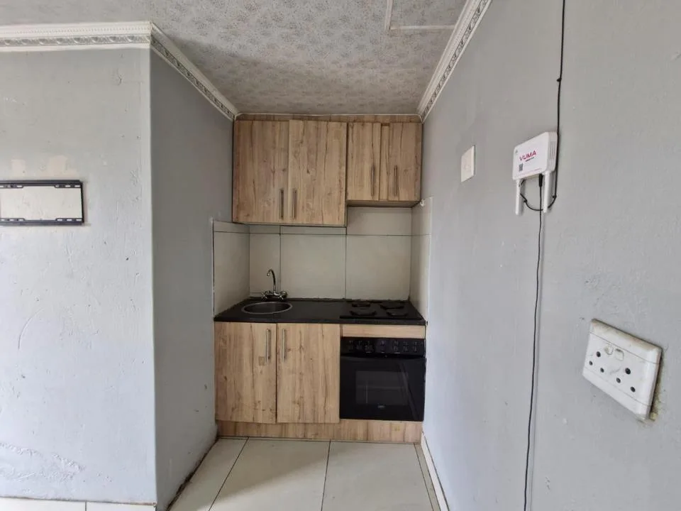 0.5 Bedroom Apartment / flat to rent in Daveyton