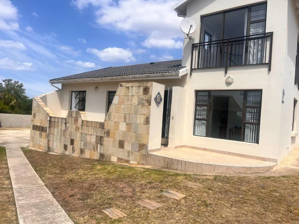 3 Bedroom House to rent in Wavecrest
