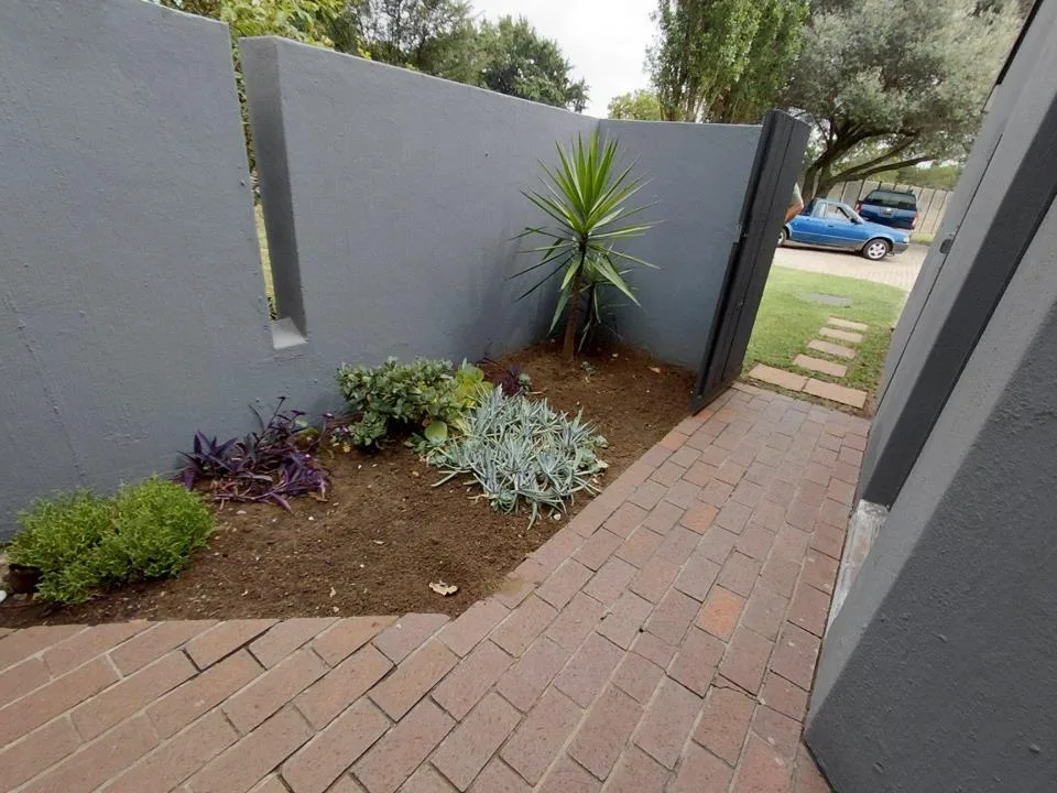 2 Bedroom Townhouse for sale in Sasolburg Central