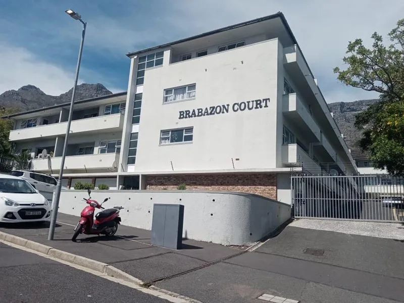 Apartment / flat to rent in Vredehoek