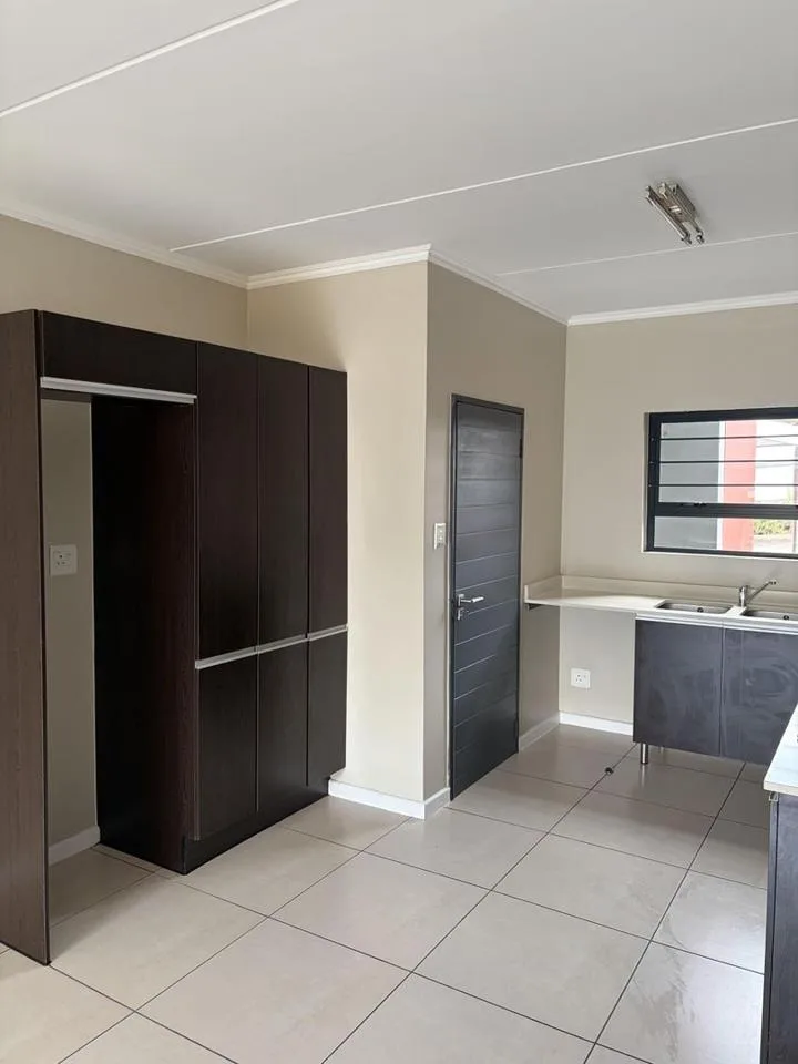 2 Bedroom Apartment / flat to rent in The William Estate
