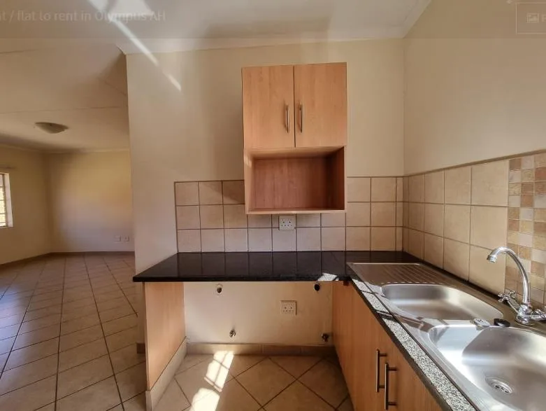 2 Bedroom Apartment / flat to rent in Olympus AH