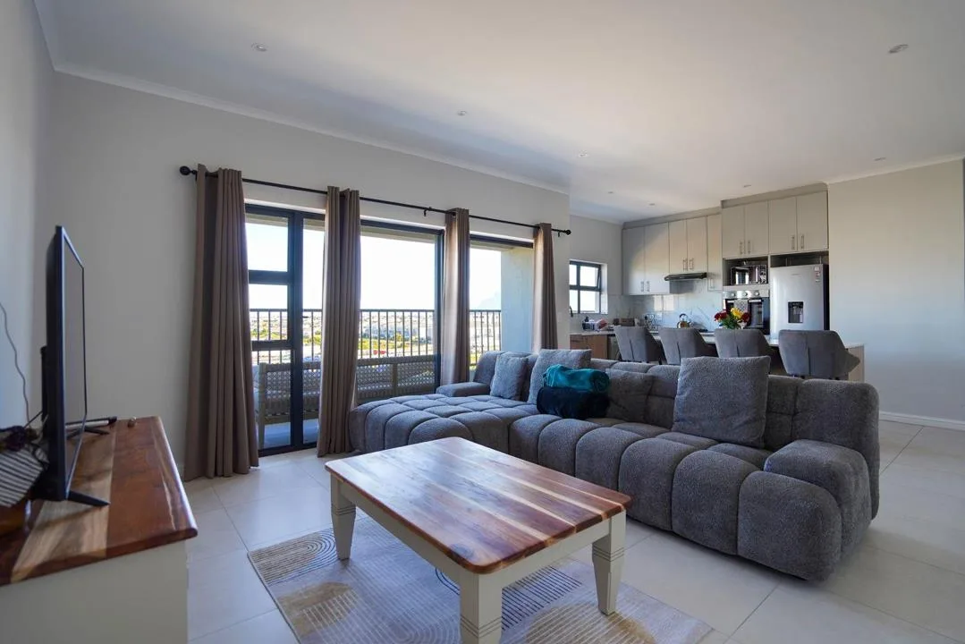 3 Bedroom Apartment / flat to rent in Sandown