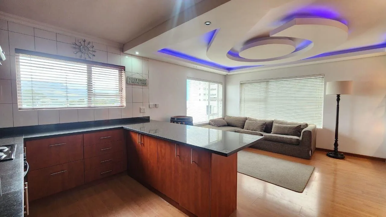 2 Bedroom Apartment / flat to rent in Strand North