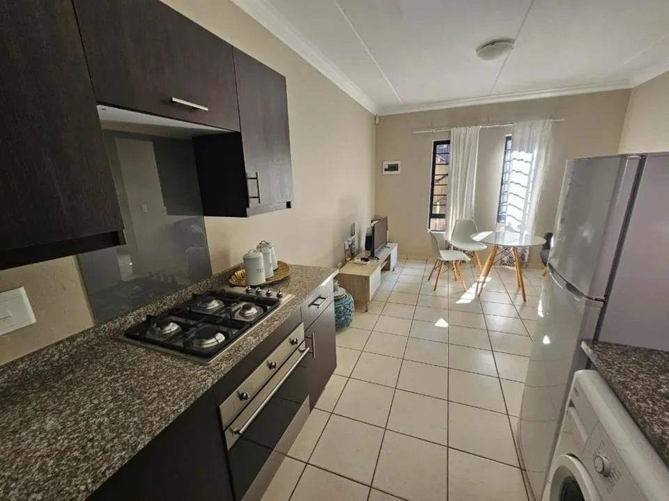 2 Bedroom Apartment / flat to rent in South Hills