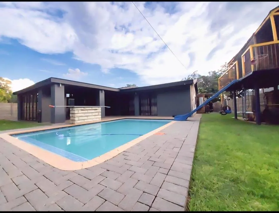 3 Bedroom House for sale in Sasolburg Ext 12