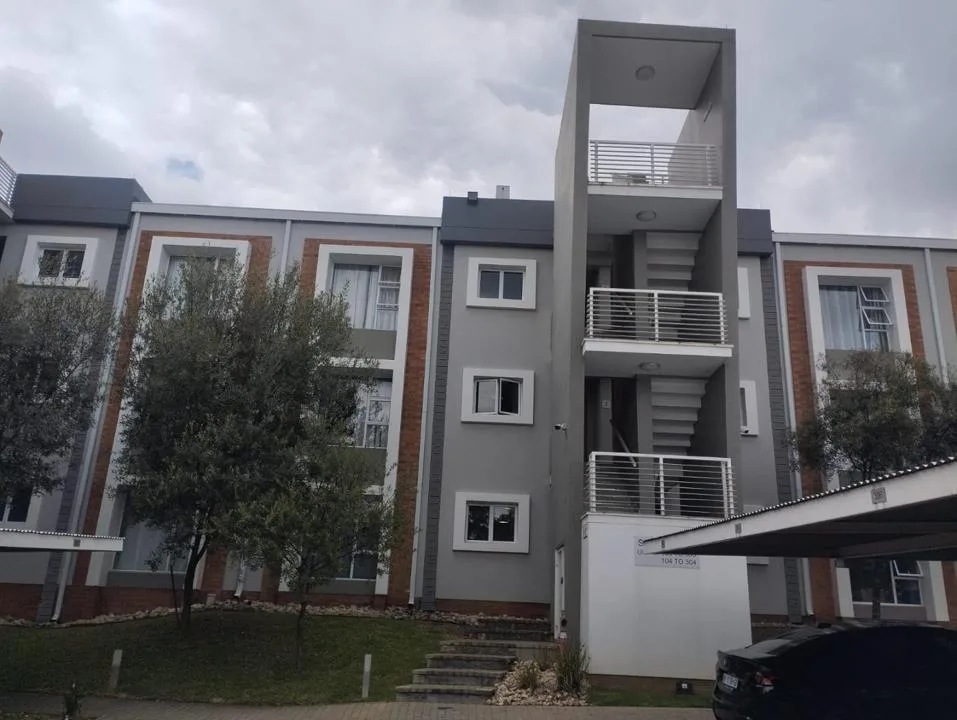2 Bedroom Apartment / flat to rent in Bryanston