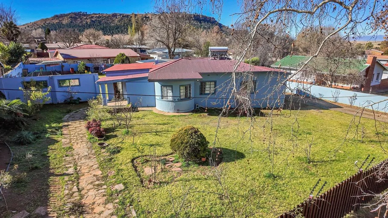 4 Bedroom House for sale in Ficksburg