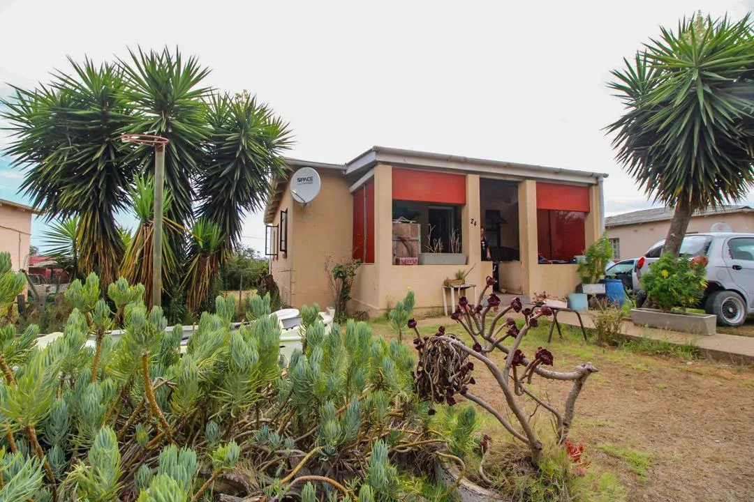 3 Bedroom House for sale in Van Riebeeck Hoogte