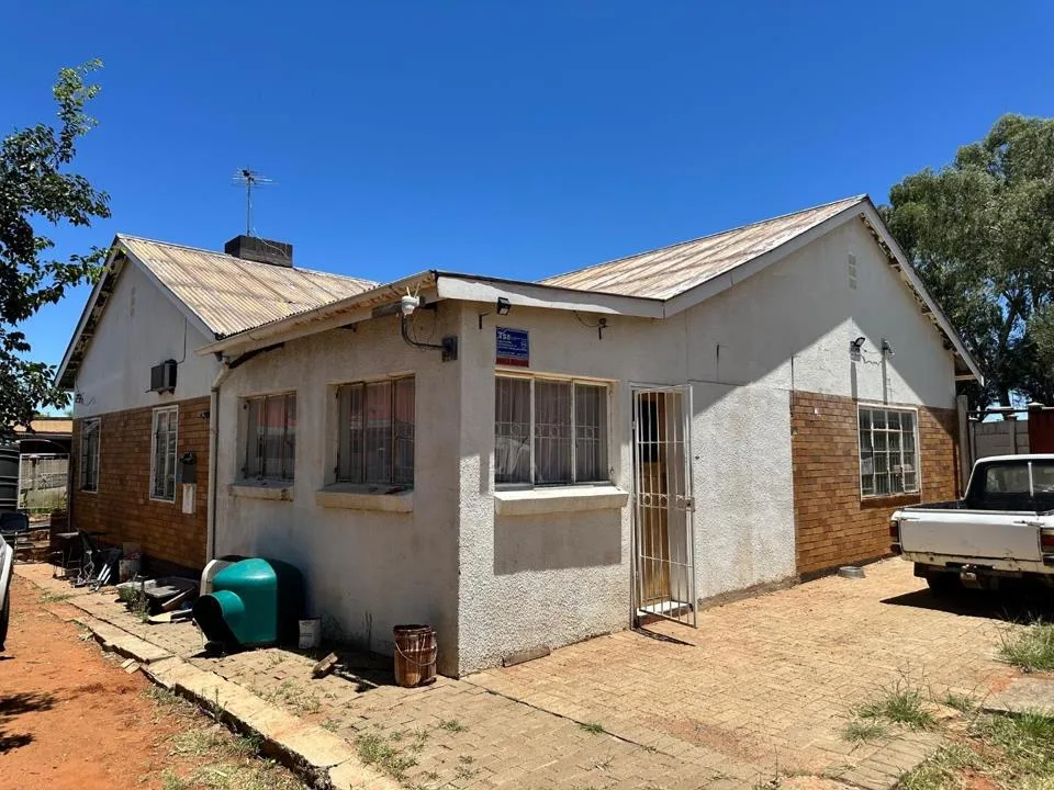 3 Bedroom House to rent in Beaconsfield