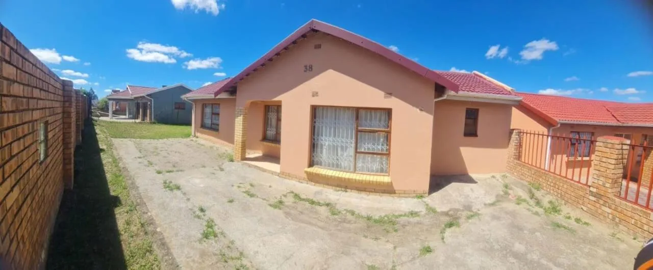 3 Bedroom House for sale in Northcrest