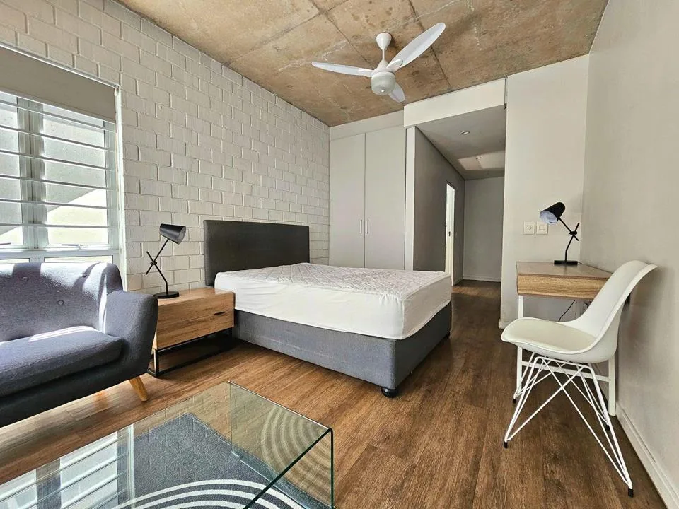 0.5 Bedroom Apartment / flat to rent in Woodstock