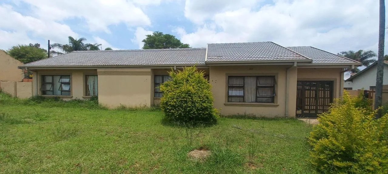 3 Bedroom House for sale in Fauna Park