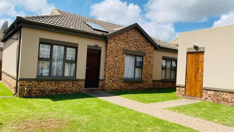 3 Bedroom House to rent in Die Heuwel