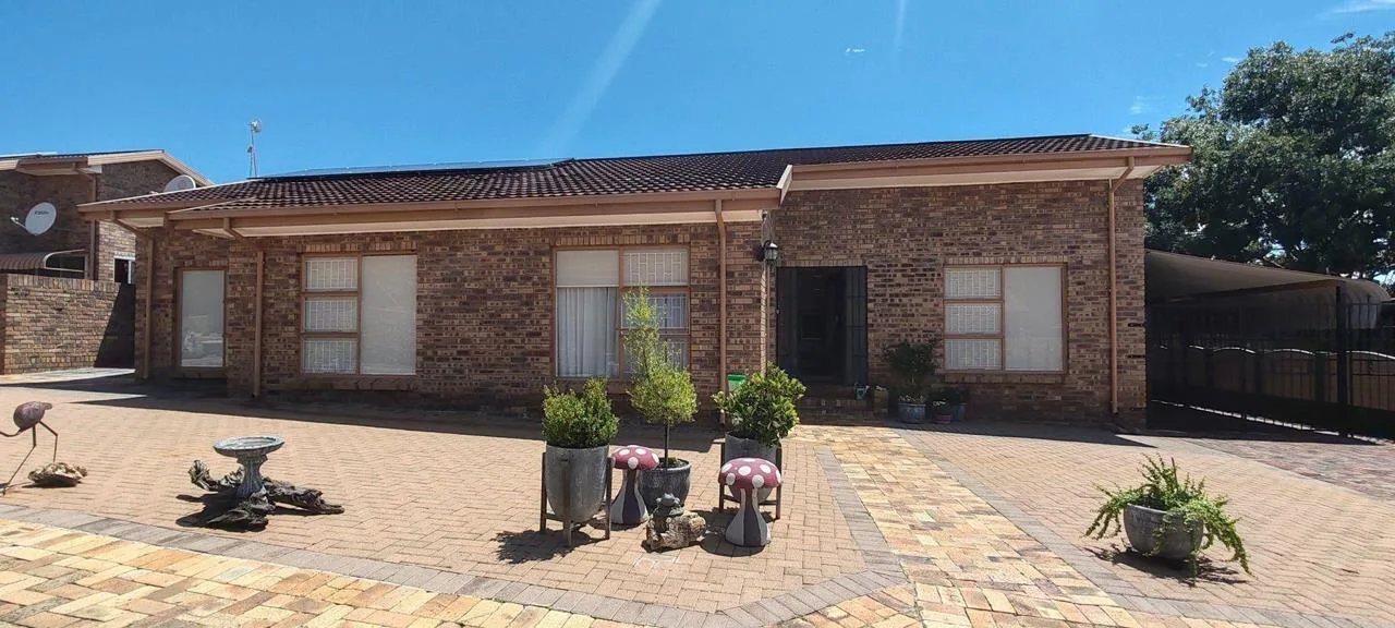3 Bedroom Townhouse for sale in Parys
