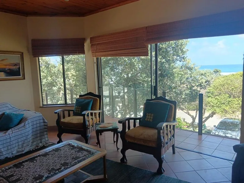 3 Bedroom Apartment / flat to rent in Outeniqua Strand