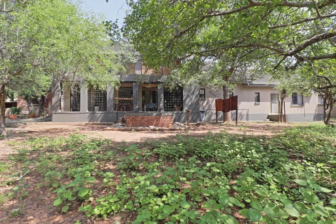 5 Bedroom House for sale in Marloth Park