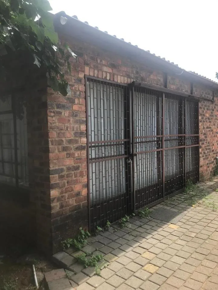 2 Bedroom House to rent in Sunderland Ridge