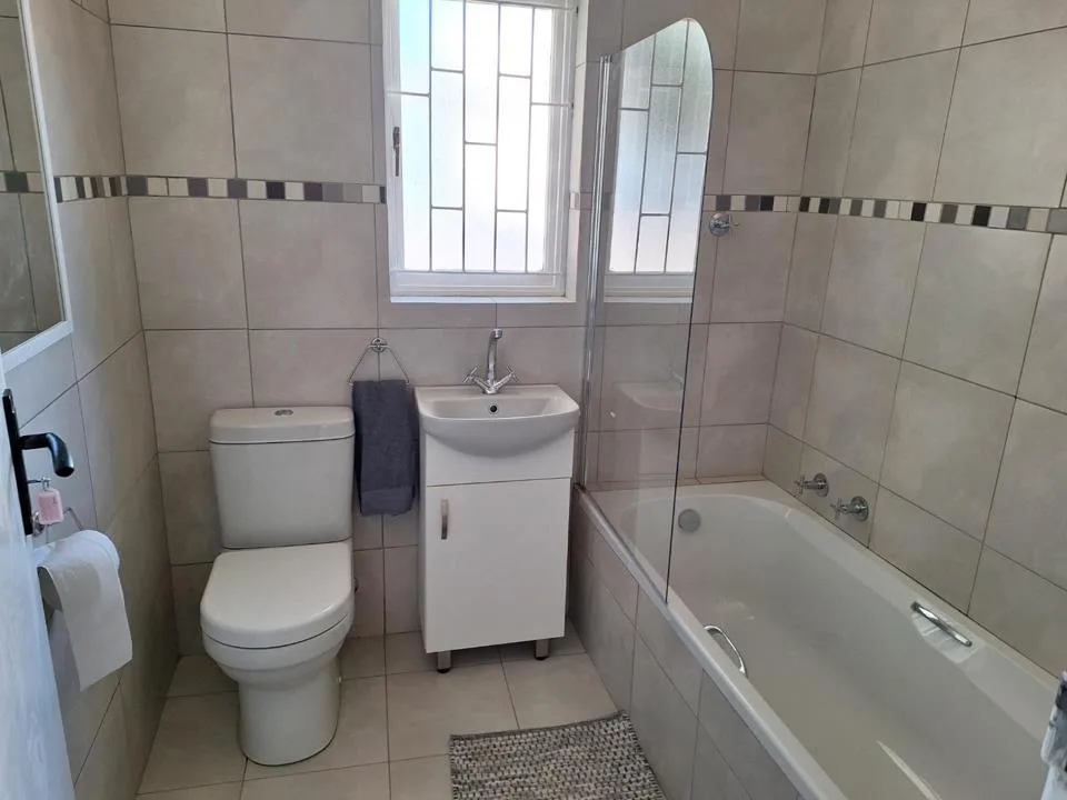 3 Bedroom House to rent in Strand North