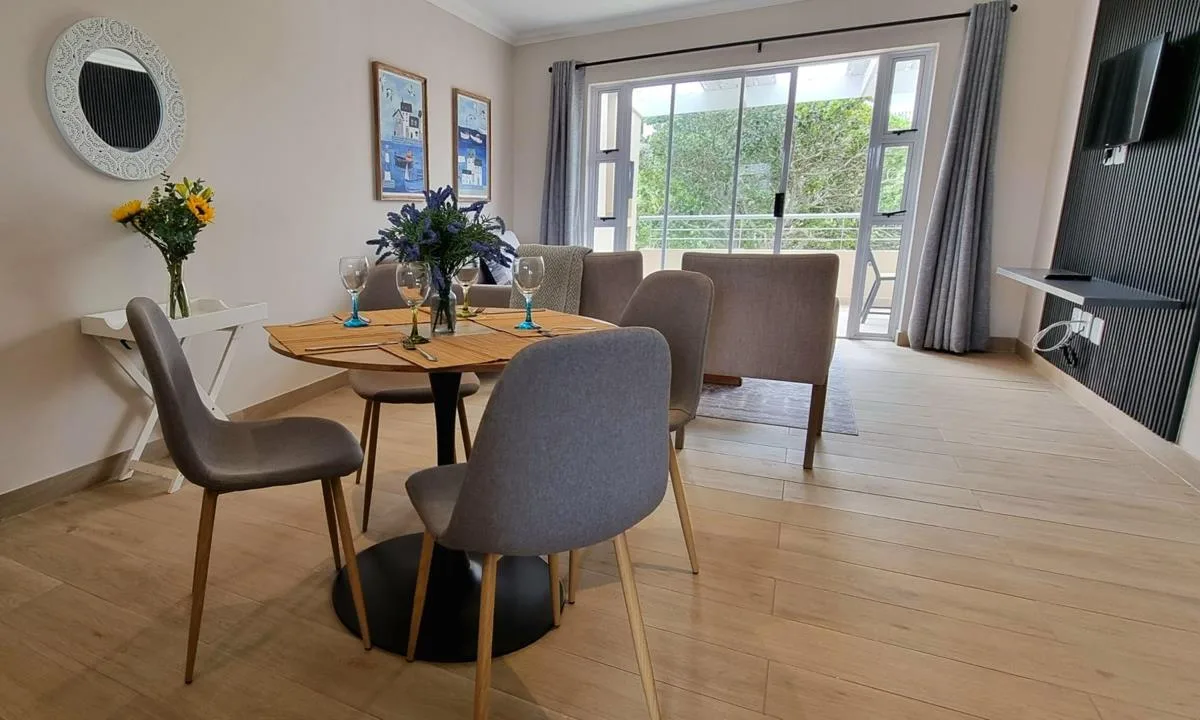 2 Bedroom Apartment / flat for sale in Port St Francis
