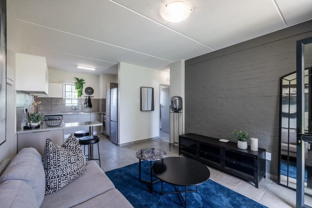 2 Bedroom Apartment / flat to rent in Alrode South