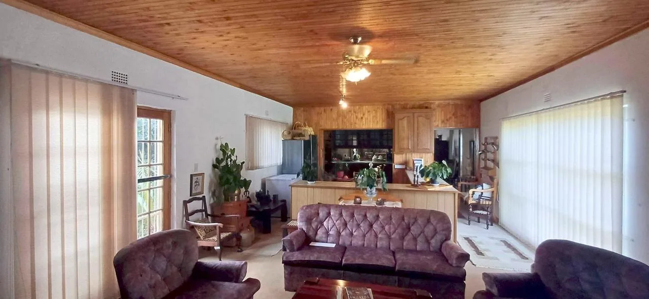 4 Bedroom House for sale in Riebeeckstad