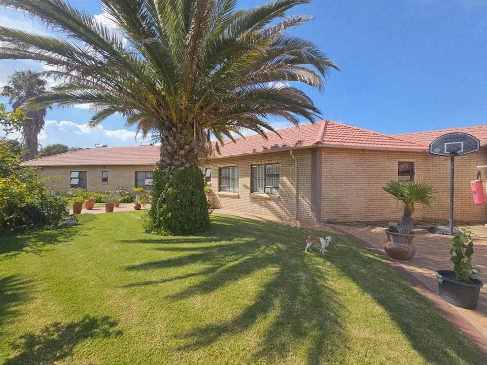4 Bedroom House for sale in Ladybrand