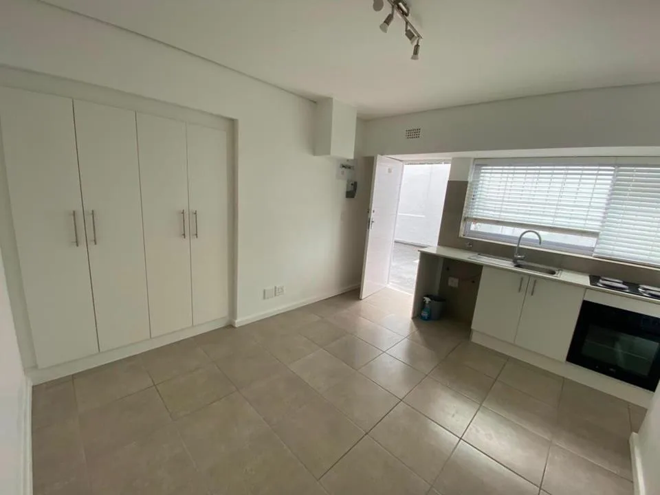 Apartment / flat to rent in Sea Point