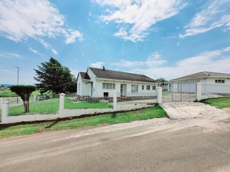 3 Bedroom House for sale in Sidwadwa