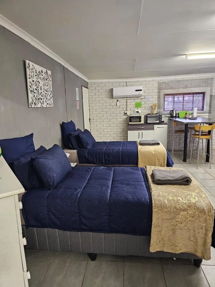 2 Bedroom Apartment / flat to rent in Olifantshoek