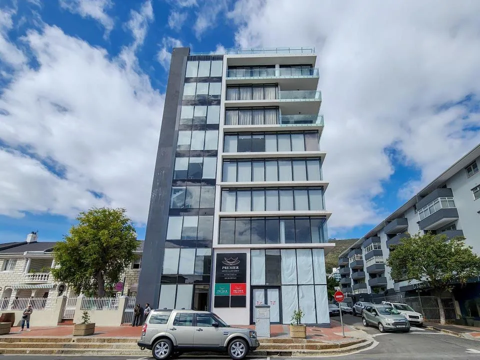 2 Bedroom Apartment / flat to rent in Sea Point