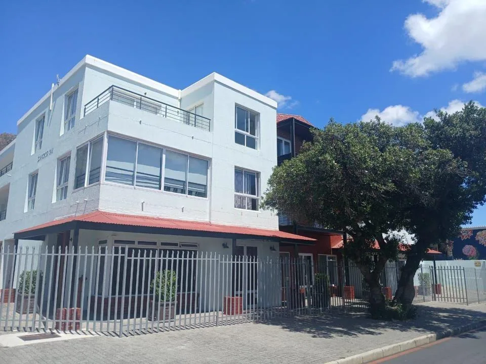 2 Bedroom Apartment / flat to rent in Gordons Bay Village